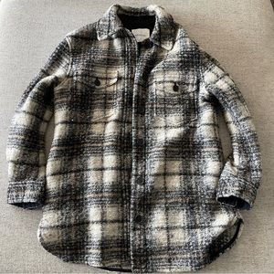 Aritzia Ganna Shirt Jacket Plaid